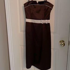 R&W sateen brown with cream trim detail cocktail dress
